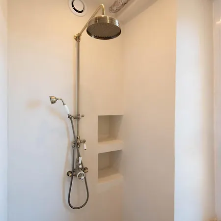 Pick A Flat's - Heart Of סן טרופז