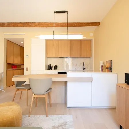 Apartment Pick A Flat's - Heart Of *