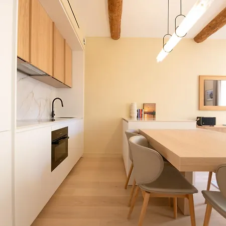 Pick A Flat's - Heart Of דירה