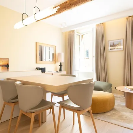 Pick A Flat's - Heart Of דירה